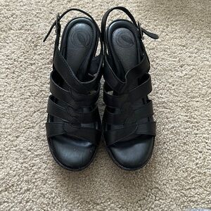Nurture Black Genuine Leather Grenada Wedge Sandals - Size 8